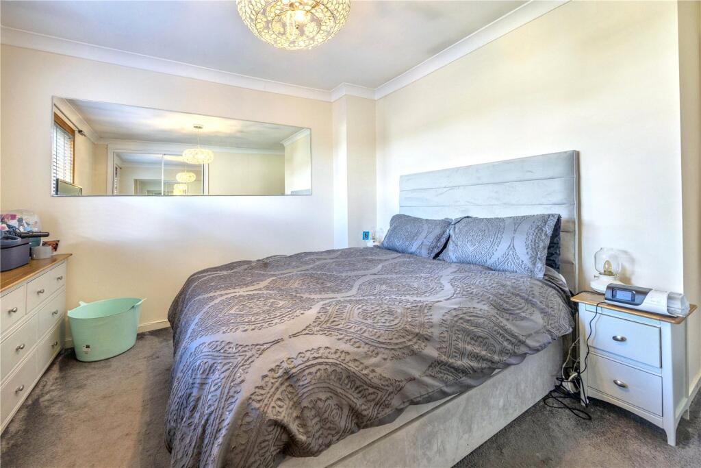 Ritchie Place, Grangemouth, Stirlingshire, FK3 photo 4