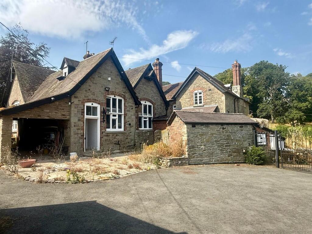 Main image of property: Lyonshall, Hereford