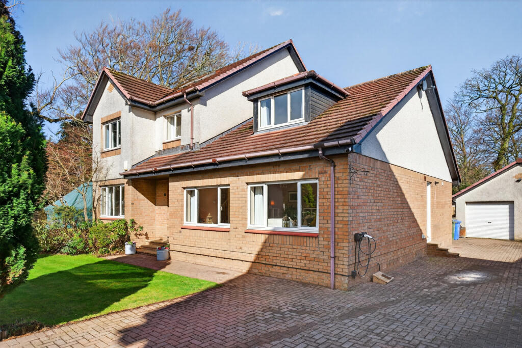 Main image of property: 6 Bryden Place, Coylton, KA6 6QE