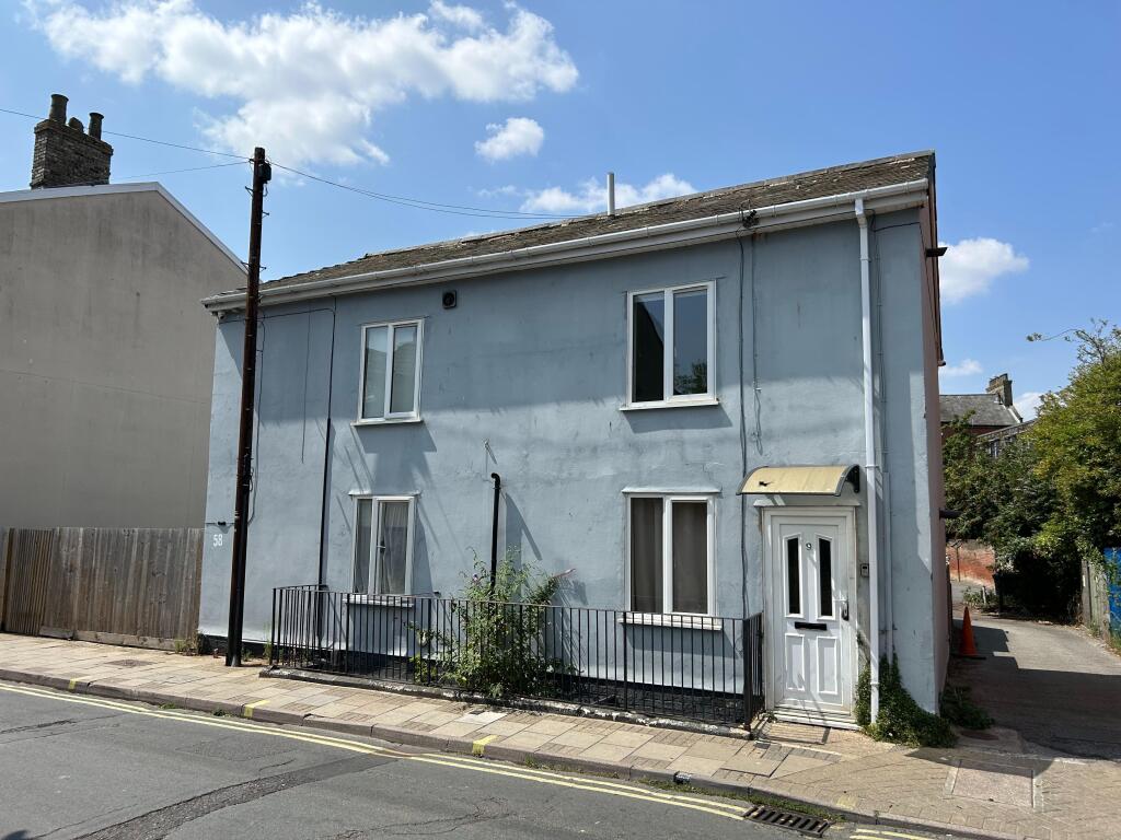 14-bed flat on Maritime Court, 58 Foundation Street, Ipswich, Suffolk, IP4, £270,000
