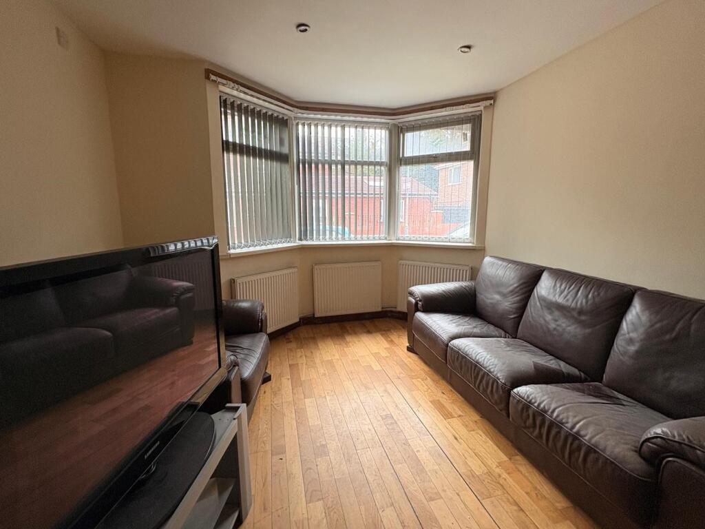 House in Manchester, Greater Manchester - View 2