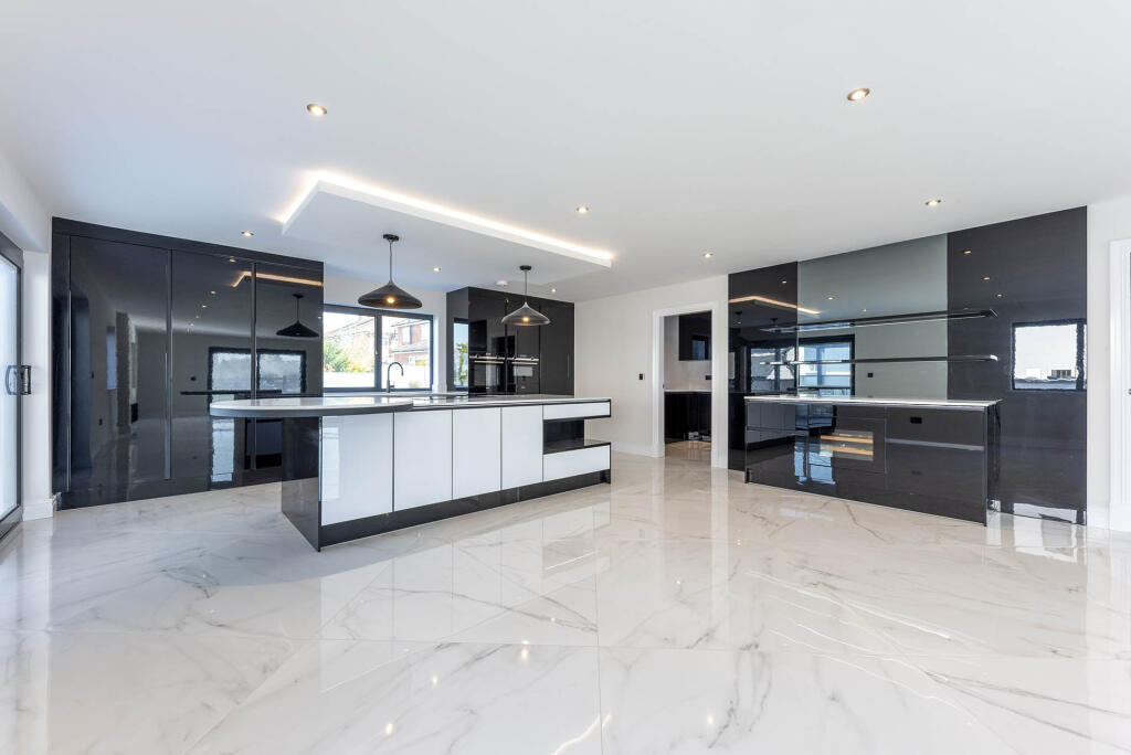House in Nottingham - More