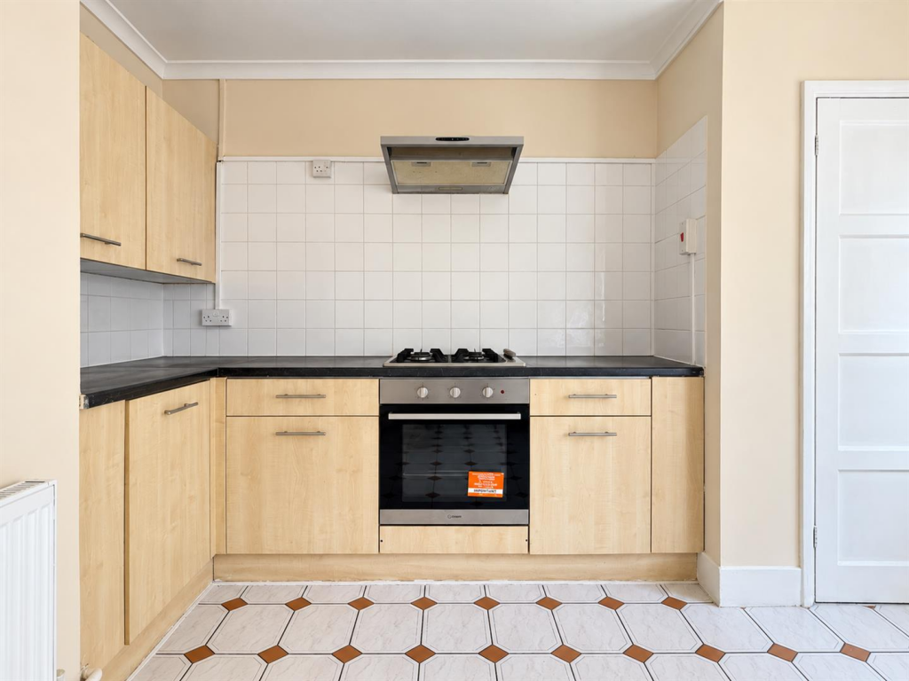 Apartment in London - View 4