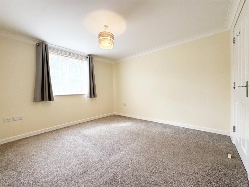 Apartment in Ipswich - More
