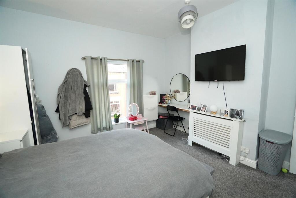 Dixon Street, Horwich, Bolton - View 5