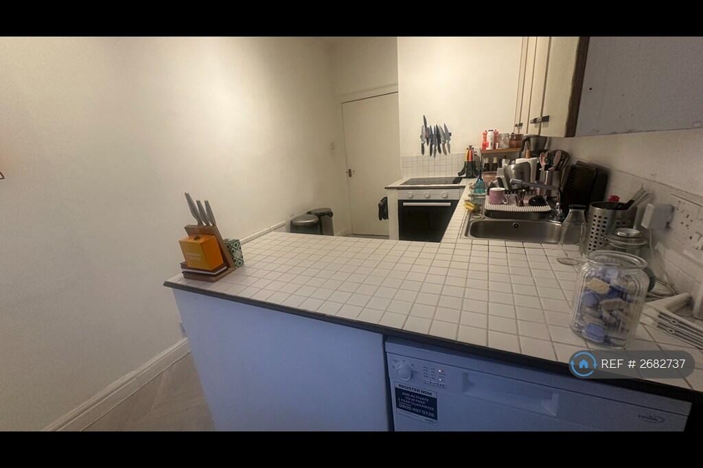 Apartment in Bath - View 5