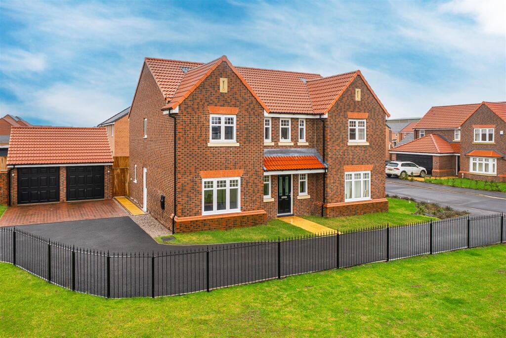 Main image of property: Hockley Crescent, Langthorpe, Boroughbridge, York