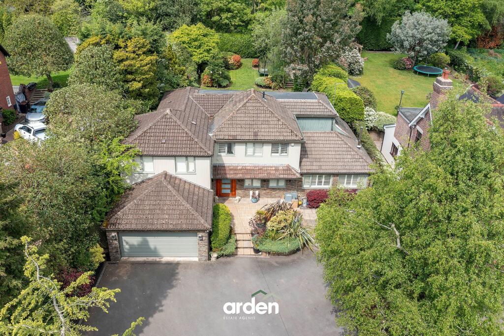 Main image of property: Blackwell Road, Barnt Green, B45