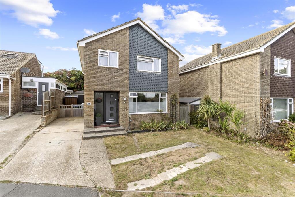 4-bed detached on Balmoral Close, Seaford, £450,000