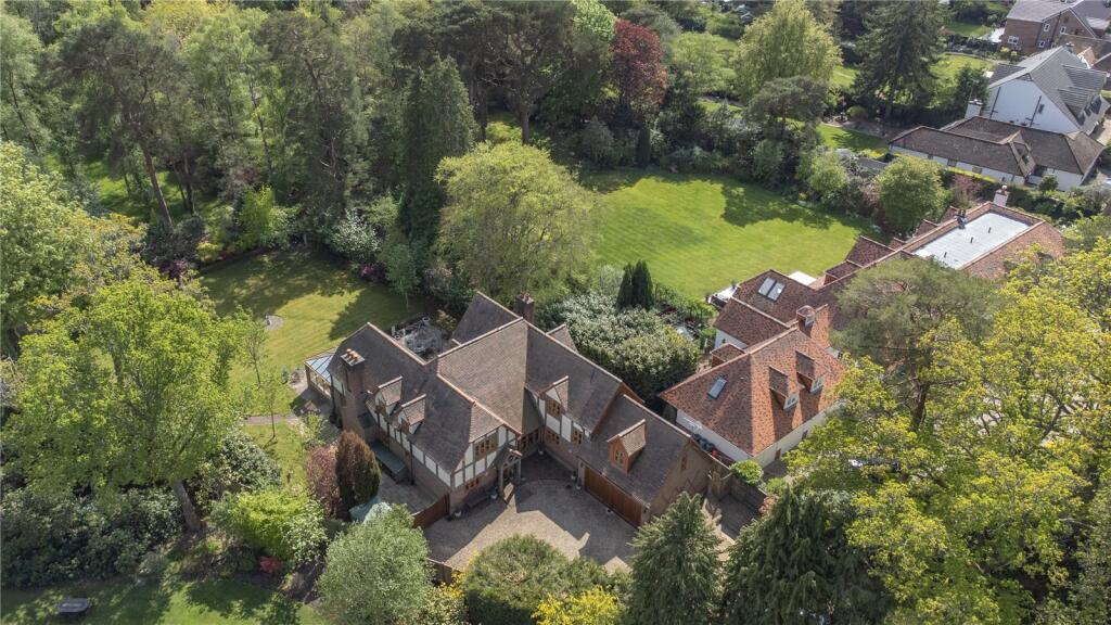 Main image of property: Bucklebury Alley, Cold Ash, Thatcham, Berkshire, RG18