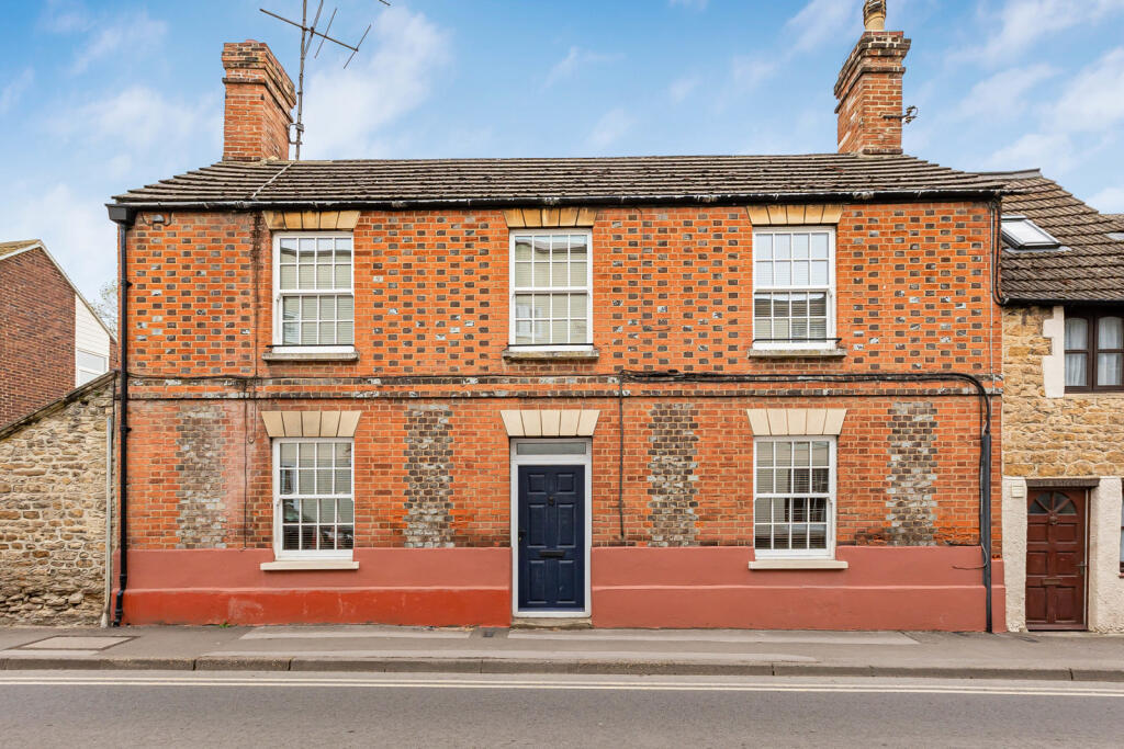 Main image of property: Gloucester Street, Faringdon, Oxfordshire, SN7