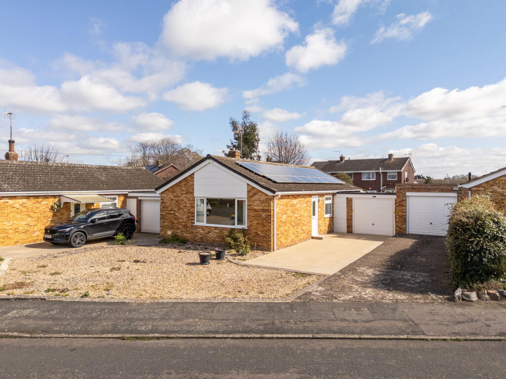 Main image of property: Rainsborough Gardens, Market Harborough, LE16 9LN