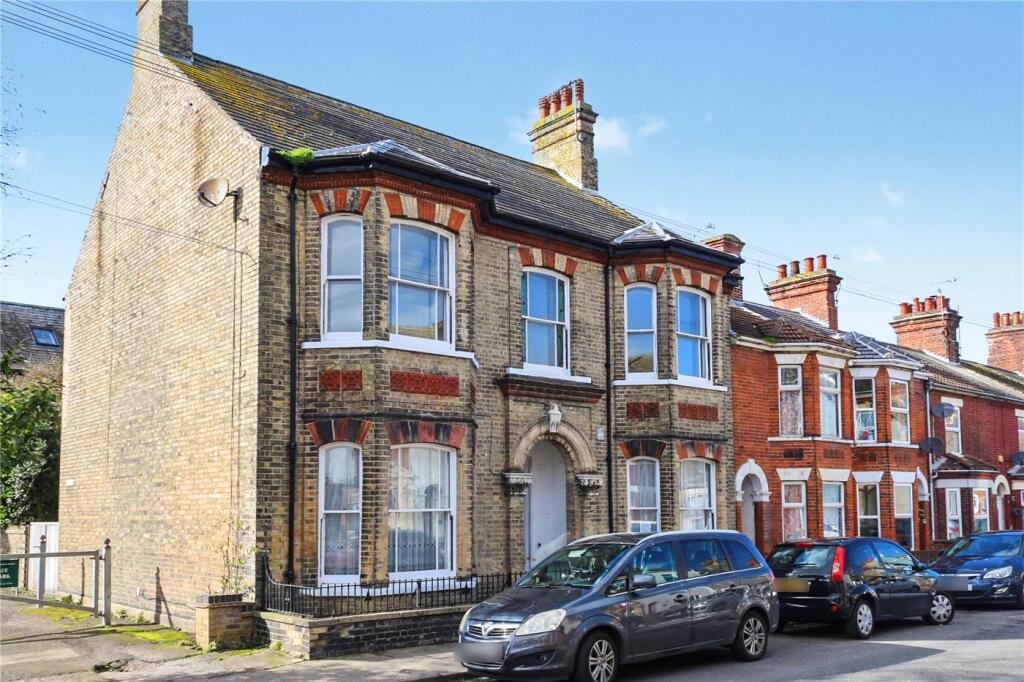 Main image of property: Beresford Road, Lowestoft, Suffolk, NR32