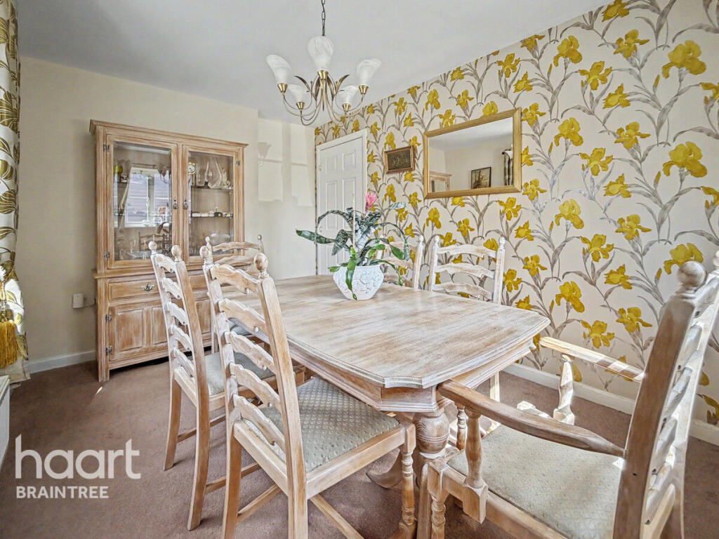 House in Uttlesford, Flitch Green - View 4