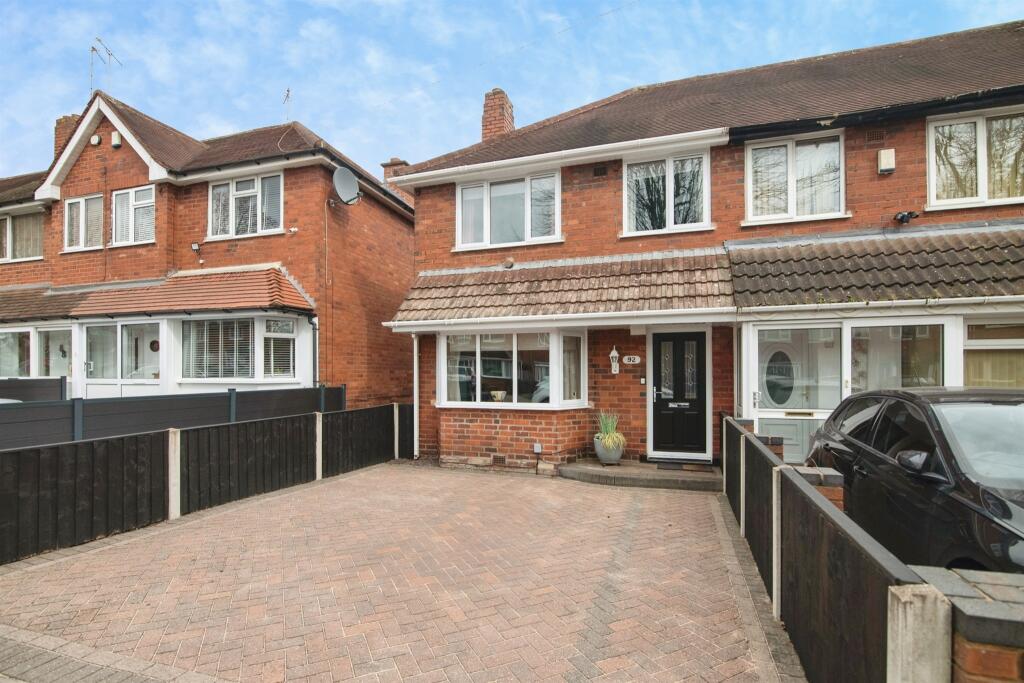 Main image of property: Hathersage Road, Birmingham