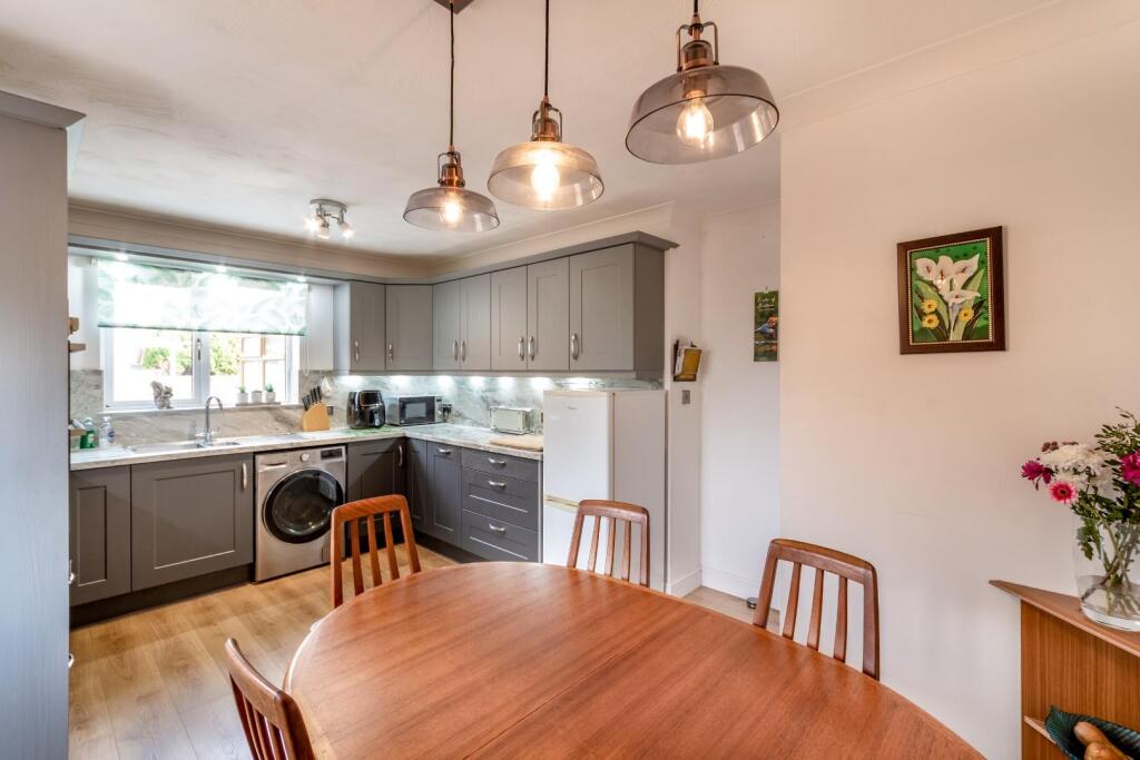House in Doncaster, Mattersey Thorpe - More