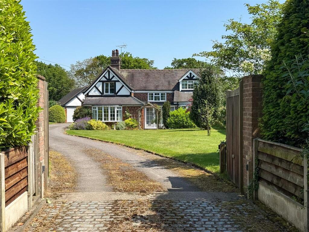 Main image of property: Holmes Chapel Road, Davenport, Congleton