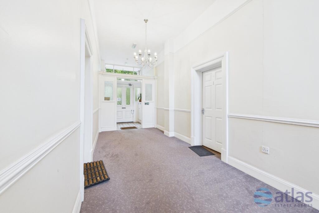 Apartment in Liverpool, Aigburth - View 3
