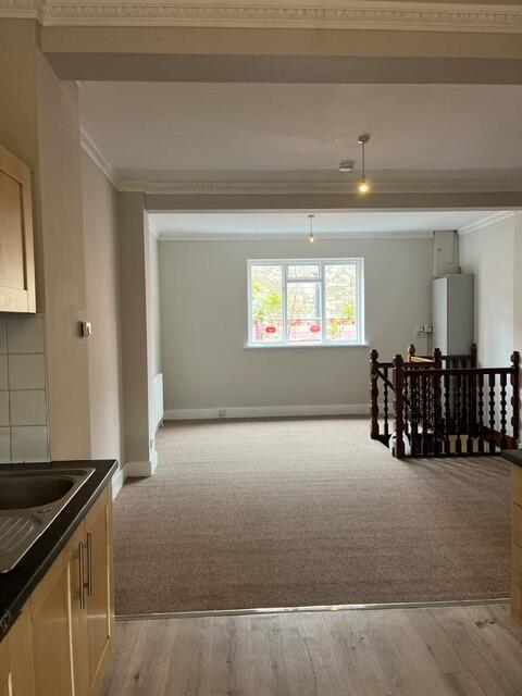 Apartment in London, Lower Clapton, Hackney - View 4
