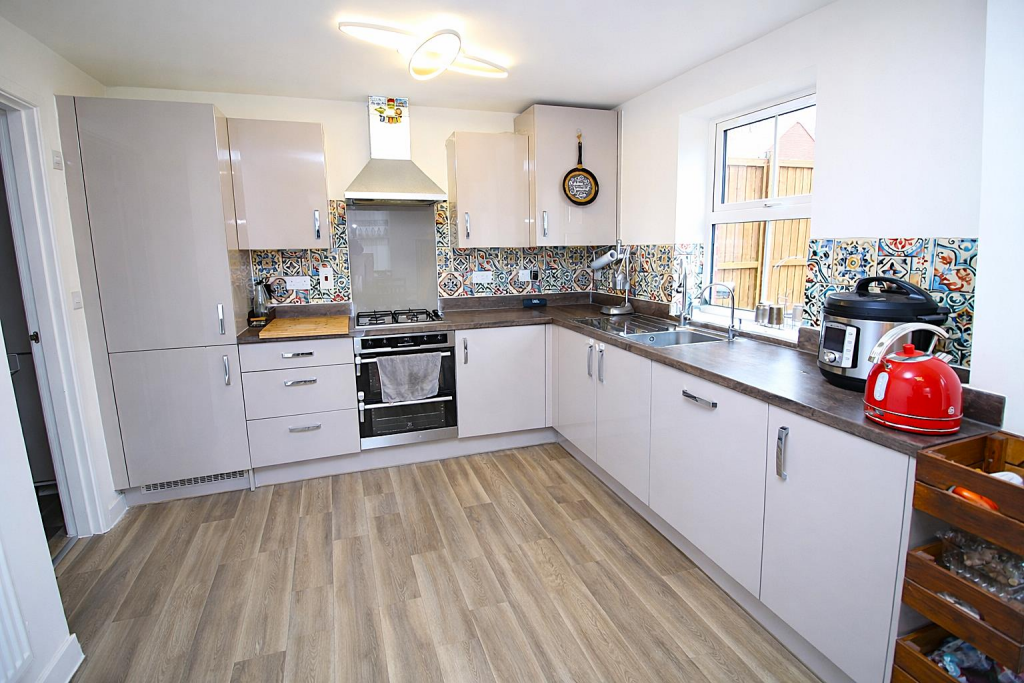 House in Dacorum, Hertfordshire - View 5