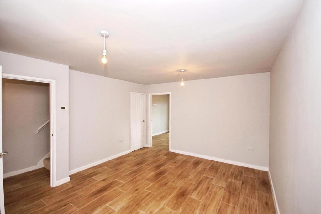 House in Stroud, Hinton - View 5