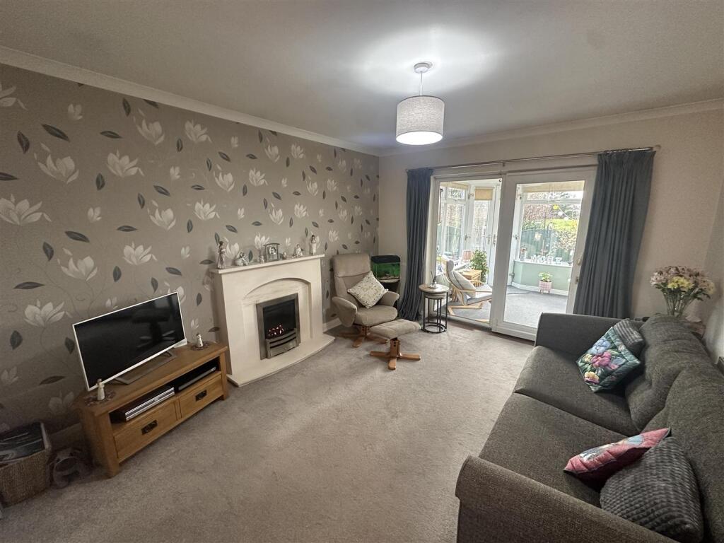 Wilson Close, Preston, PR4 photo 3