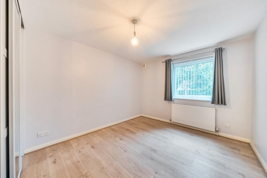 Apartment in London - View 2