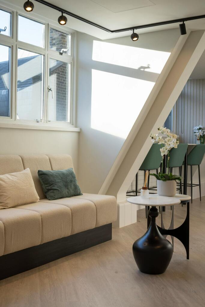 Breakout Space