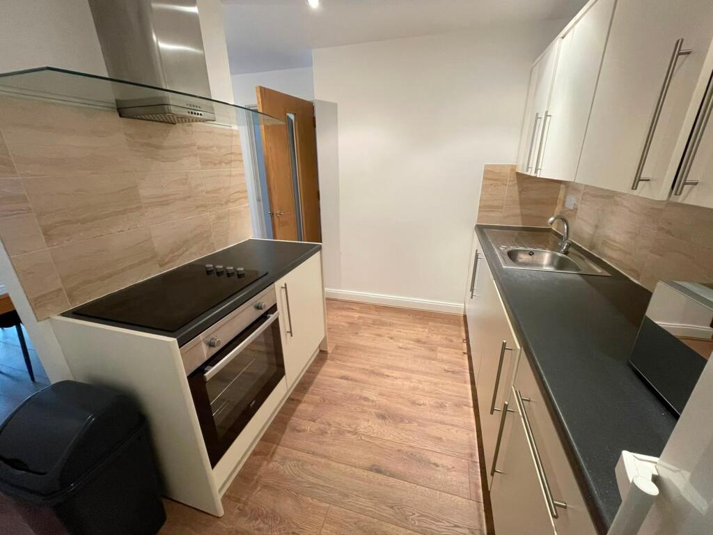 Apartment in Birmingham, West Midlands - More