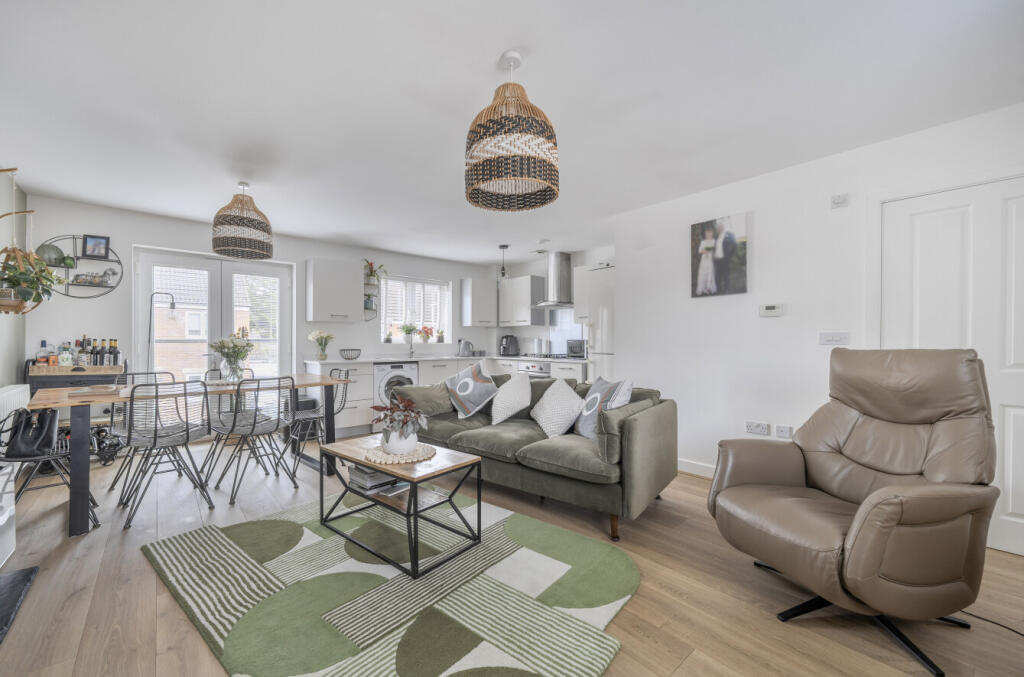 Additional image 4 of Swaledale Road, Warminster, BA12