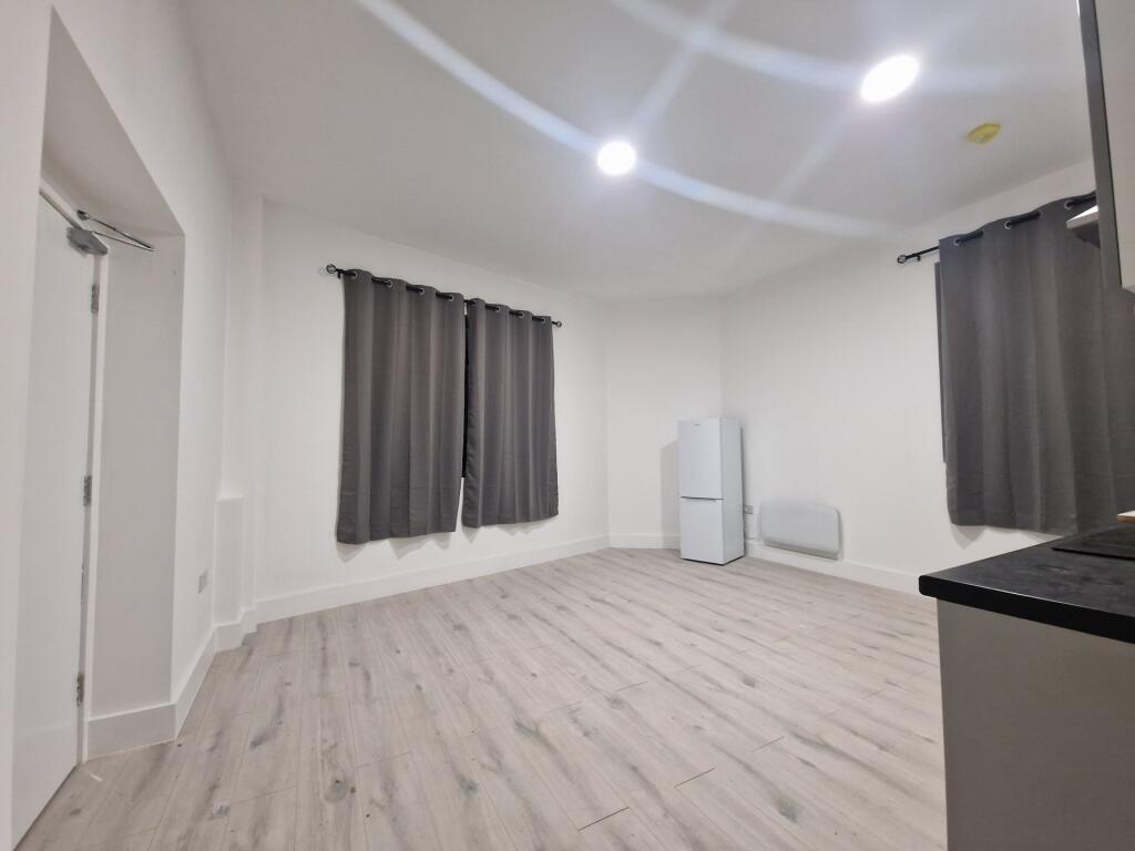 Main image of property: West Road, Westcliff-On-Sea, SS0