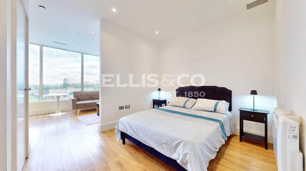 Apartment in London - View 2