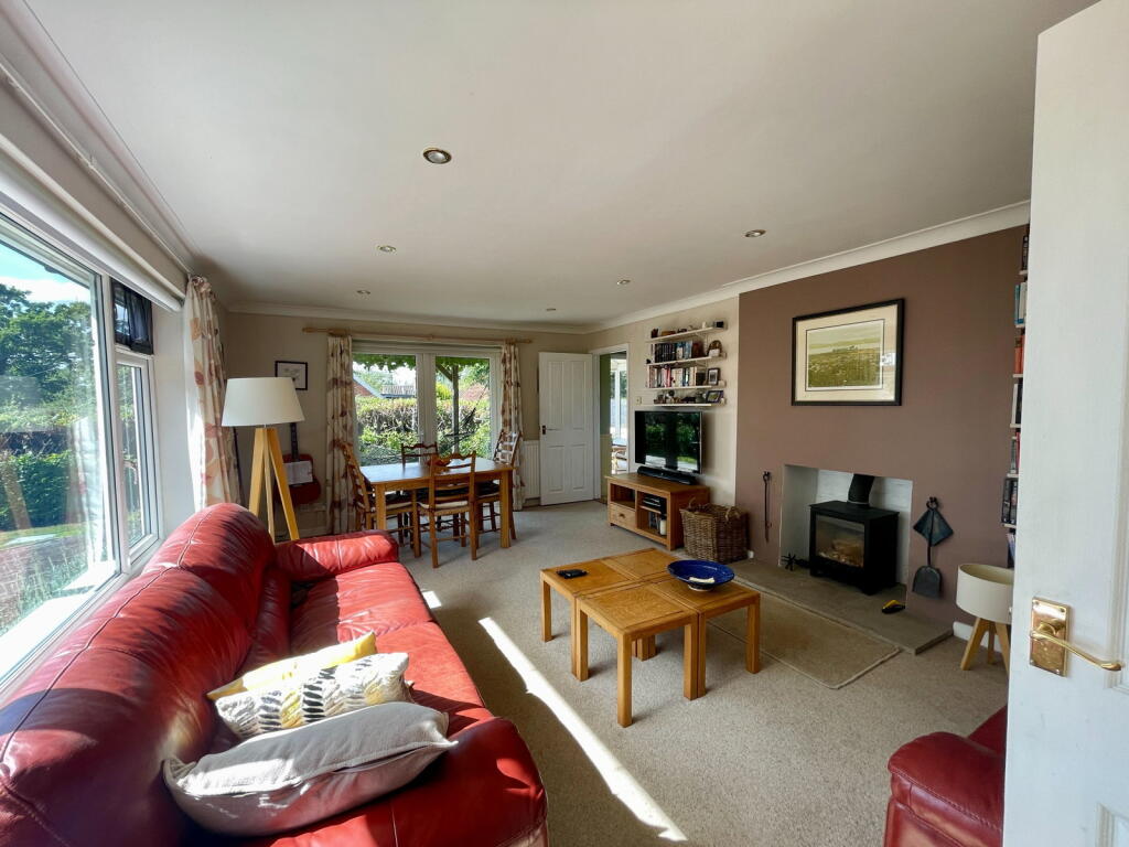 House in Ipswich - View 2