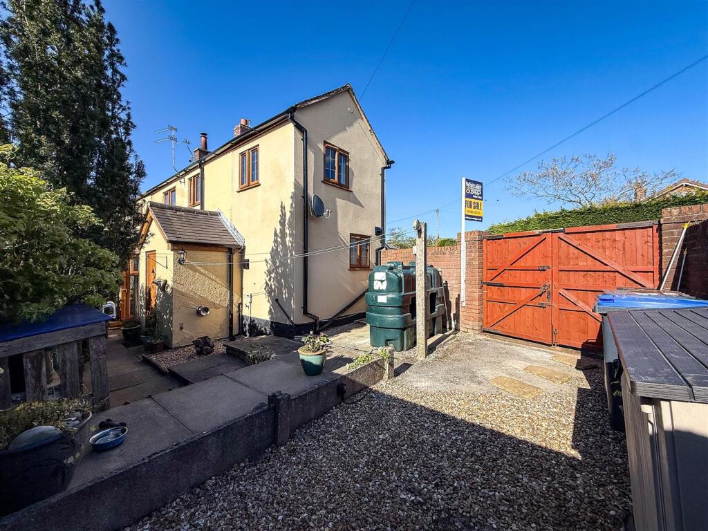 Main image of property: Wraggs Lane, Biddulph Moor