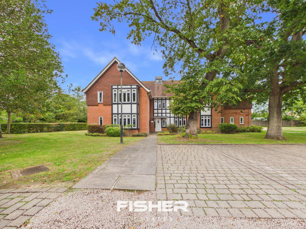 Main image of property: Lexden Road,Colchester,CO3 3RA