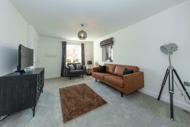 House in Peterborough - View 5
