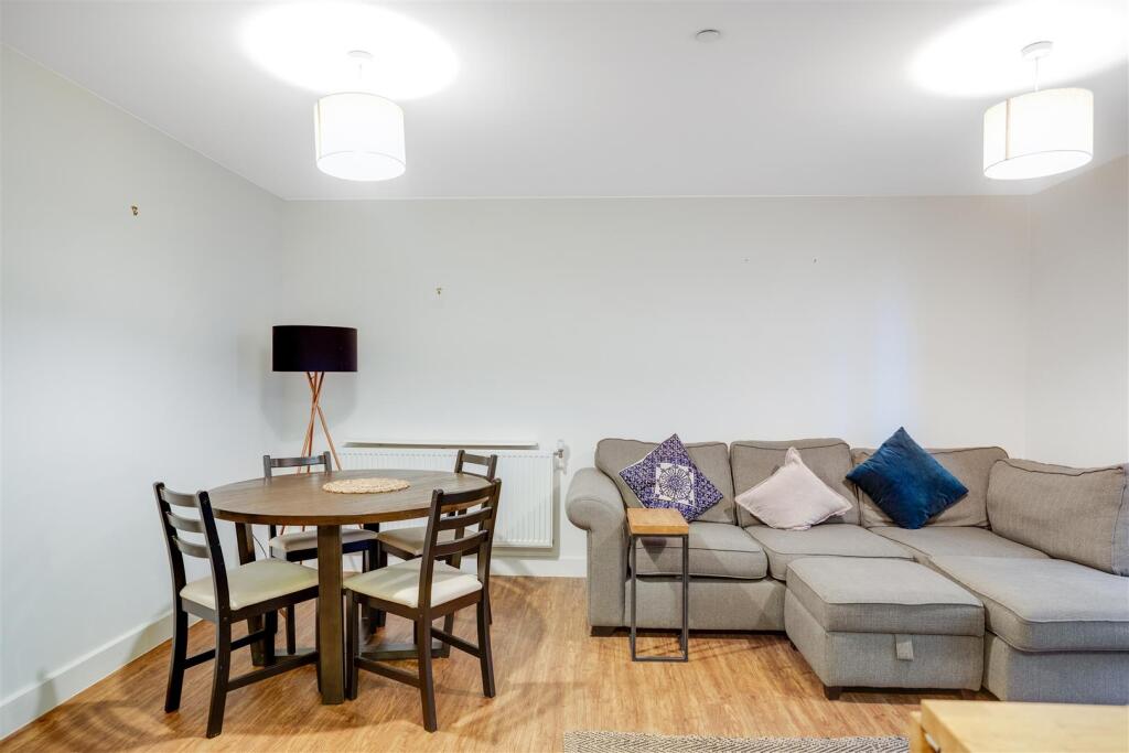 Main image of property: Venice Corte, Lewisham, SE13