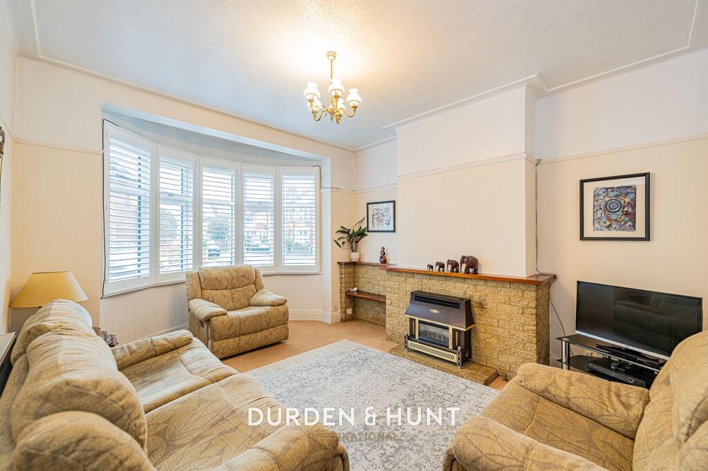 House in Southend-on-Sea - View 2