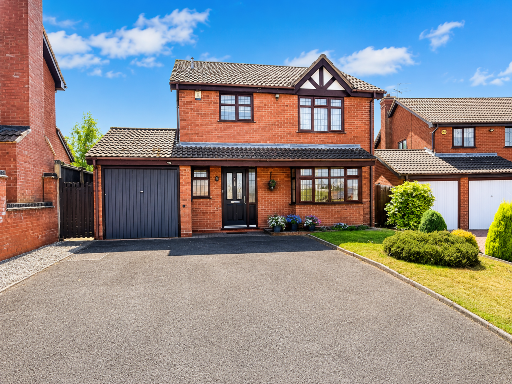Main image of property: Burghley Walk, Lakeside, Brierley Hill, DY5 3RN