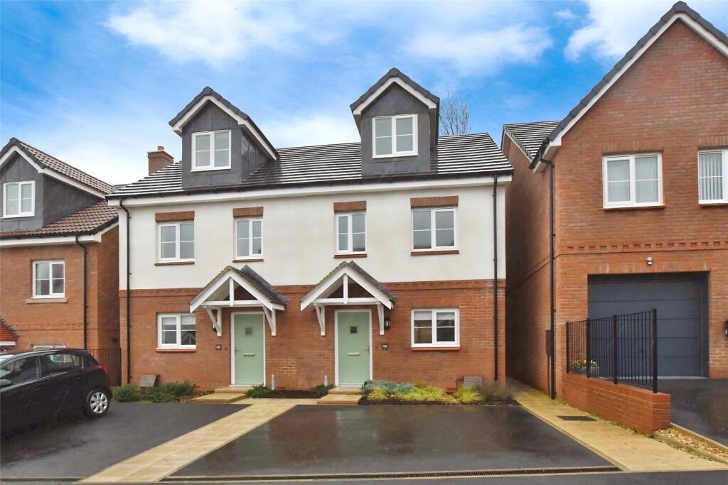 Main image of property: Fieldfare Crescent, Exmouth, Devon