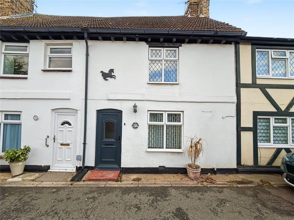 Main image of property: Oak Lane, Upchurch, Sittingbourne, Kent, ME9