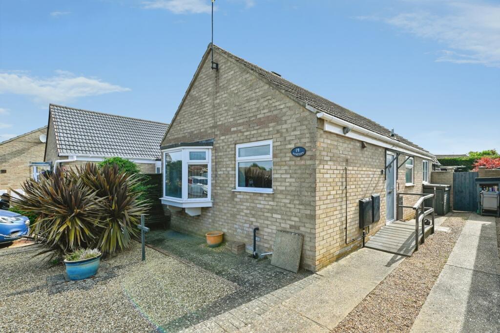 Main image of property: Torrey Close, Heacham, King's Lynn, Norfolk, PE31