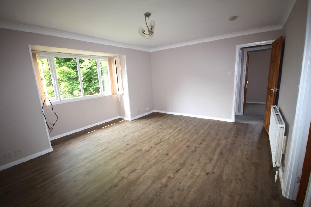 Henfield Road,Small Dole,BN5 photo 2