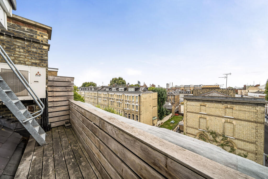Apartment in London, Lot's Village, Brompton - View 4