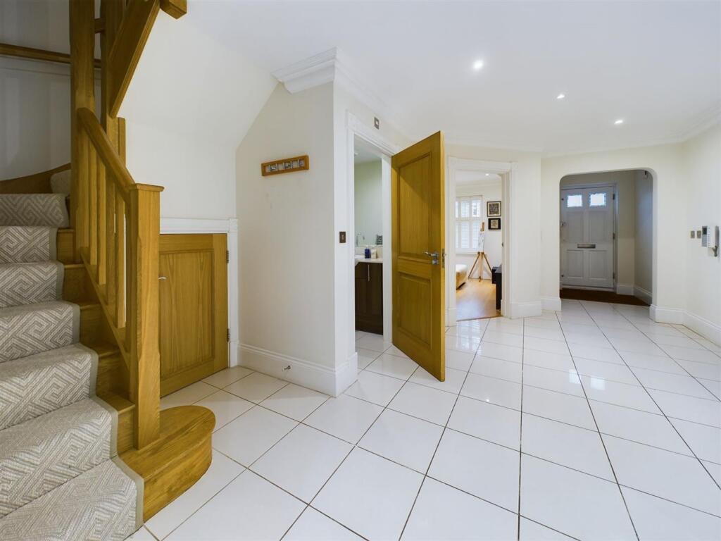 Property photo 10