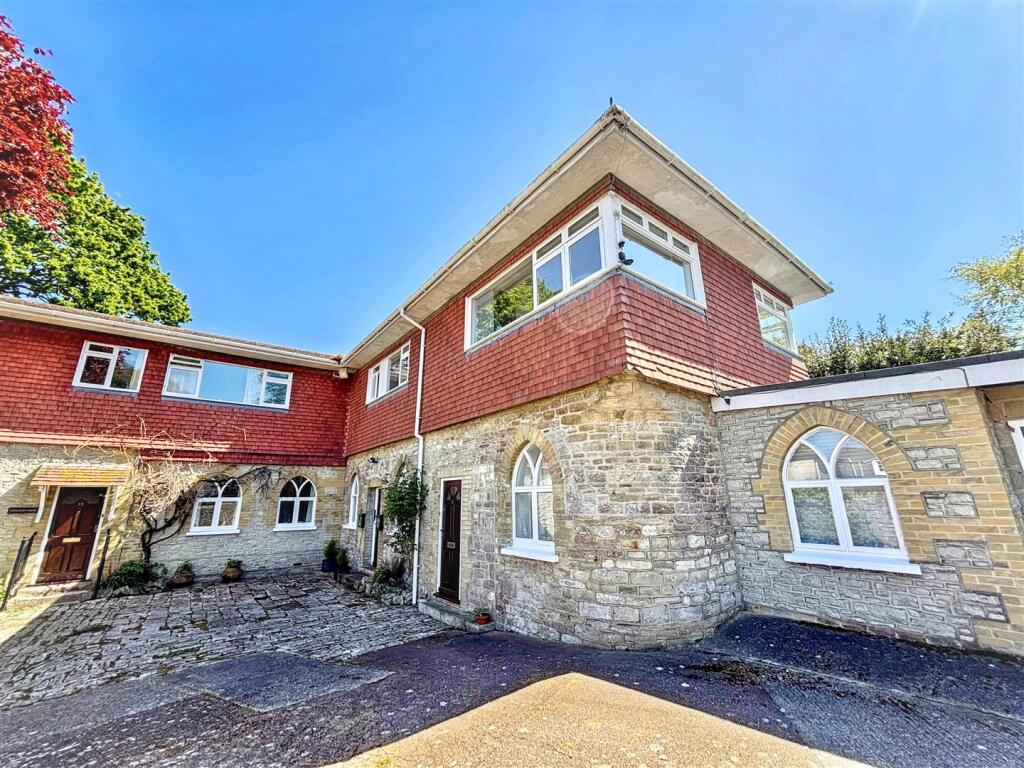 Main image of property: Augusta Road, Ryde, PO33 3AT