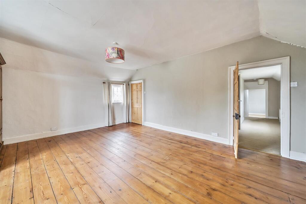 House in Salisbury - More