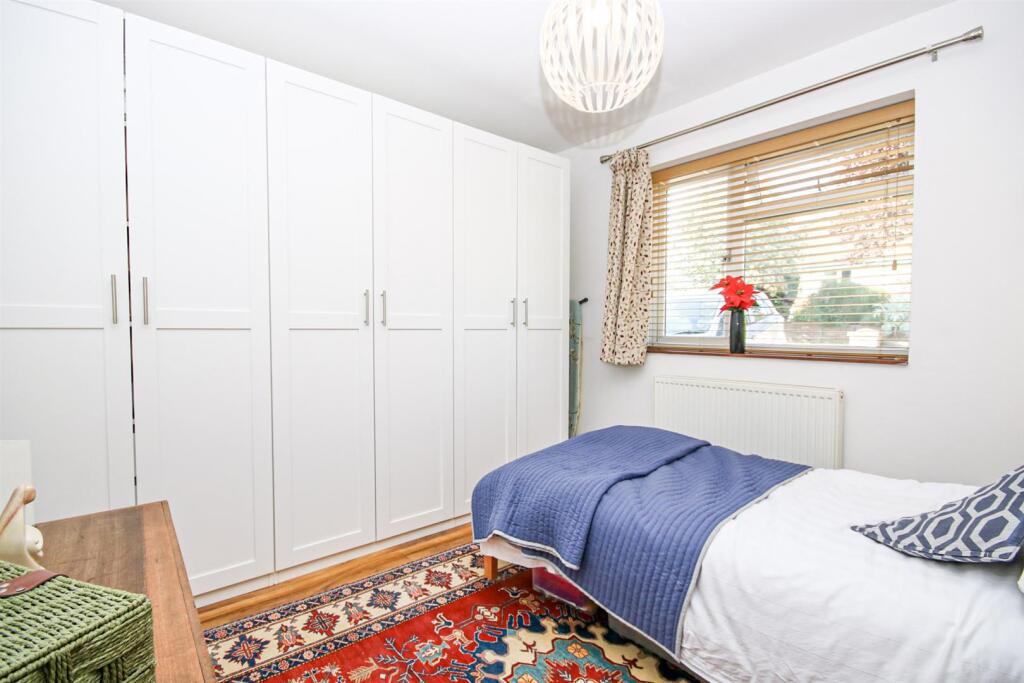 Moore Avenue, Sprowston - More