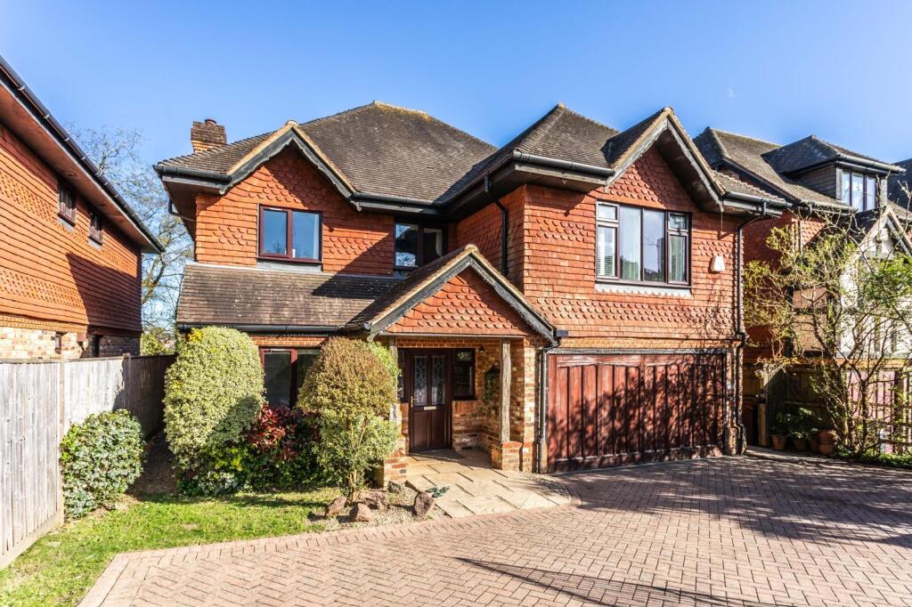 Main image of property: Thorntree Close, Heathfield, TN21 0YE