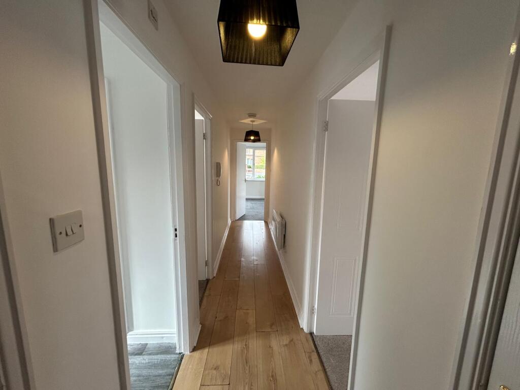 Apartment in Hull - View 2